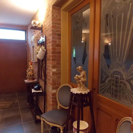 Couette-café De Linde 2*